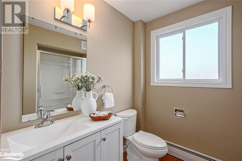 594 Oak Street, Collingwood, Ontario  L9Y 2Z1 - Photo 14 - 40588889