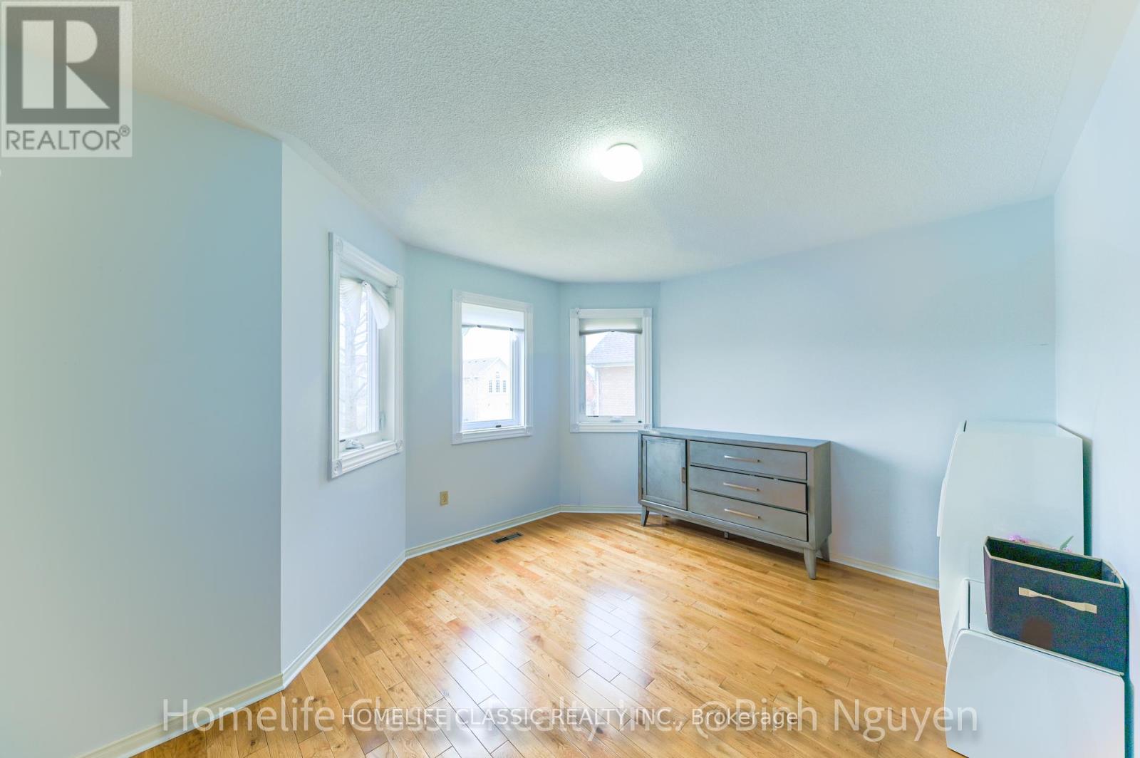 5202 Buttermill Court, Mississauga, Ontario  L5V 1S4 - Photo 25 - W8364902