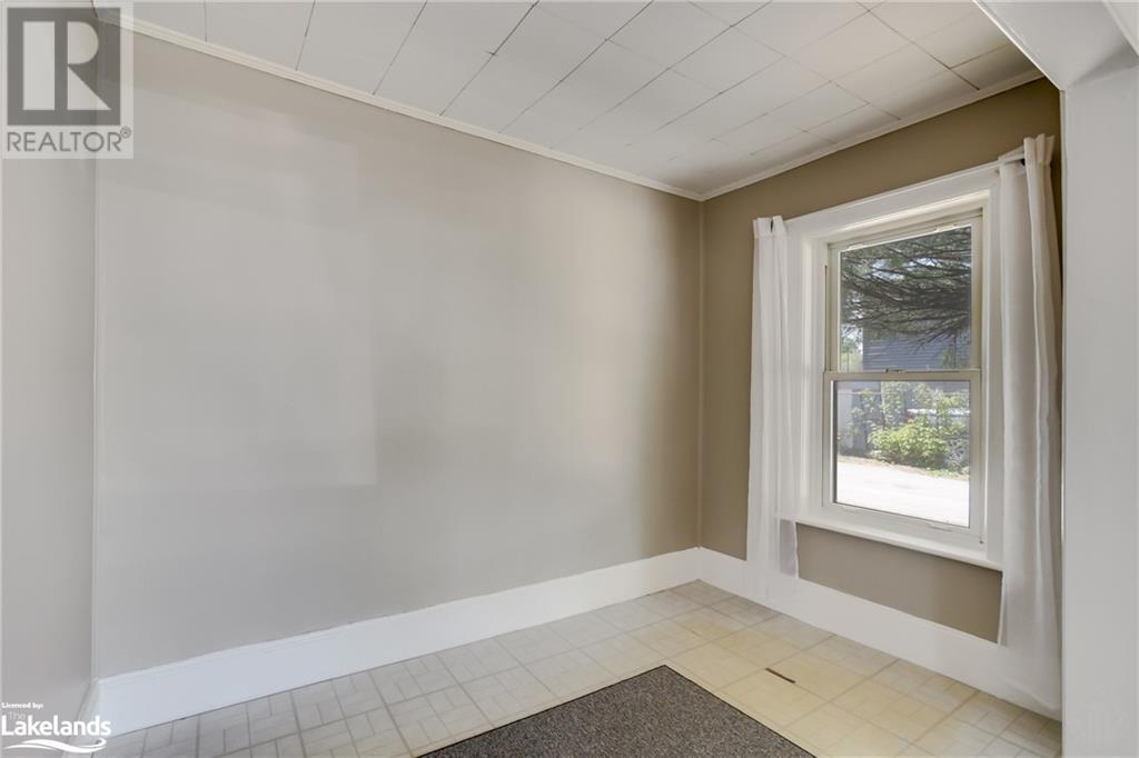 171 Phillip Street E, Gravenhurst, Ontario  P1P 1J4 - Photo 12 - 40593274