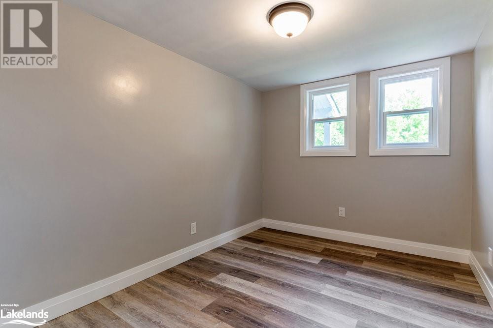 25 Simcoe Street, Penetanguishene, Ontario  L9M 1A8 - Photo 15 - 40592691