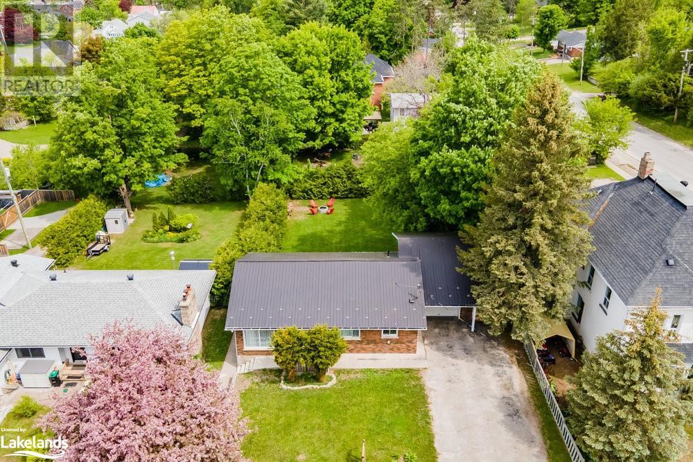 25 Simcoe Street, Penetanguishene, Ontario  L9M 1A8 - Photo 18 - 40592691