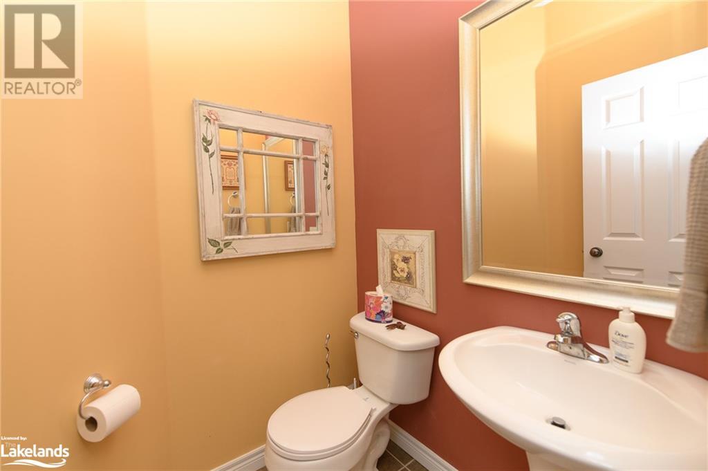310 Holden Street, Collingwood, Ontario  L9Y 0E1 - Photo 5 - 40592365