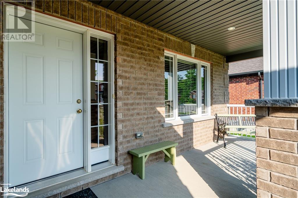 7 Sheppard Drive, Tay, Ontario  L0K 2A0 - Photo 5 - 40541892