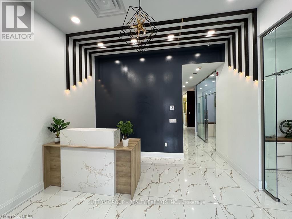 9300 GOREWAY Drive Unit# B-101#4, brampton, Ontario