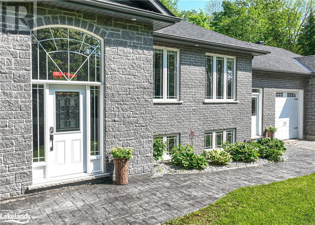 1430 Rimkey Crescent, Severn, Ontario  L3V 0E9 - Photo 3 - 40593723