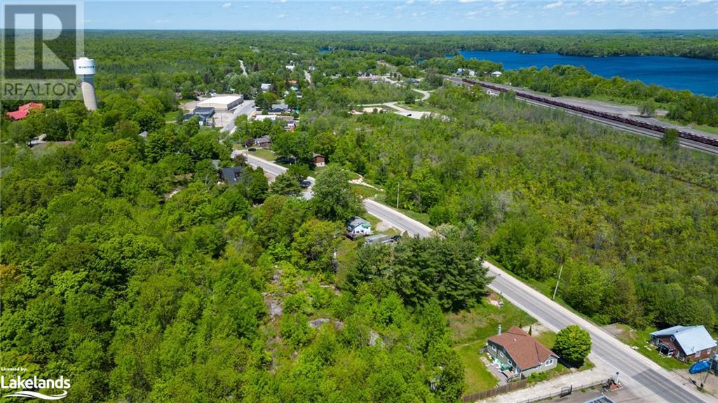 351 High Street, Mactier, Ontario  P0C 1H0 - Photo 4 - 40565781