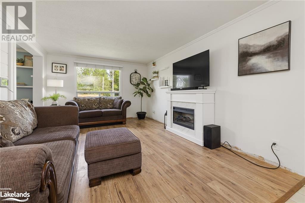 17 Smith Street, Bracebridge, Ontario  P1L 1E8 - Photo 5 - 40593746