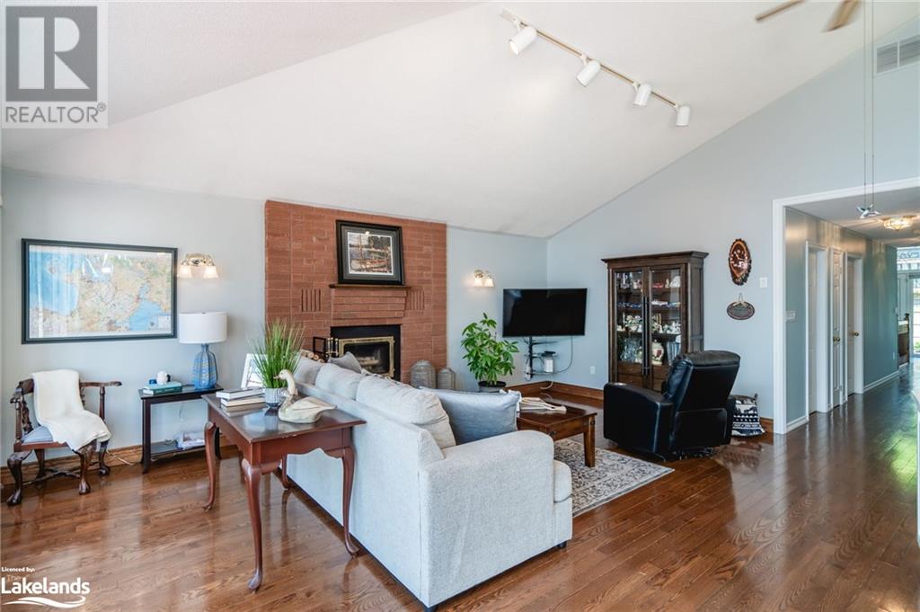 216 Robins Point Road, Victoria Harbour, Ontario  L0K 2A0 - Photo 10 - 40593947