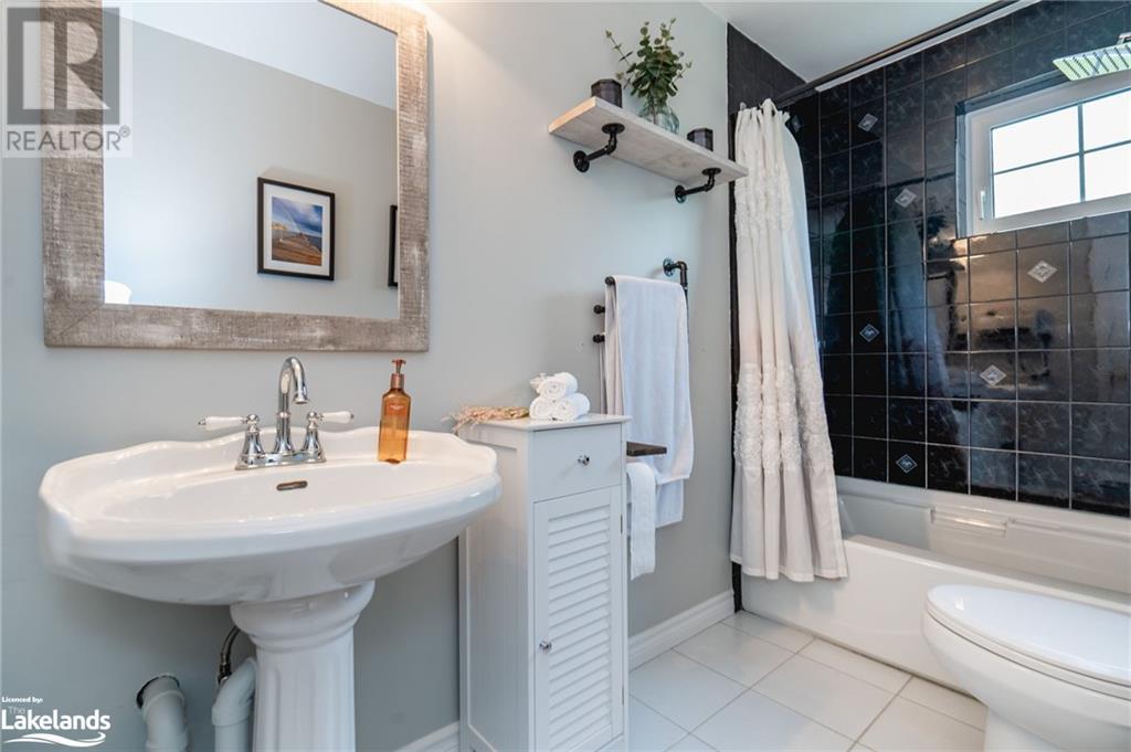 216 Robins Point Road, Victoria Harbour, Ontario  L0K 2A0 - Photo 16 - 40593947