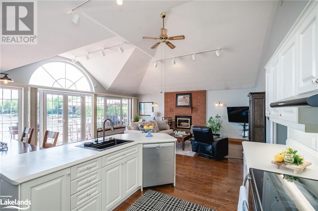 216 Robins Point Road, Victoria Harbour, Ontario  L0K 2A0 - Photo 8 - 40593947