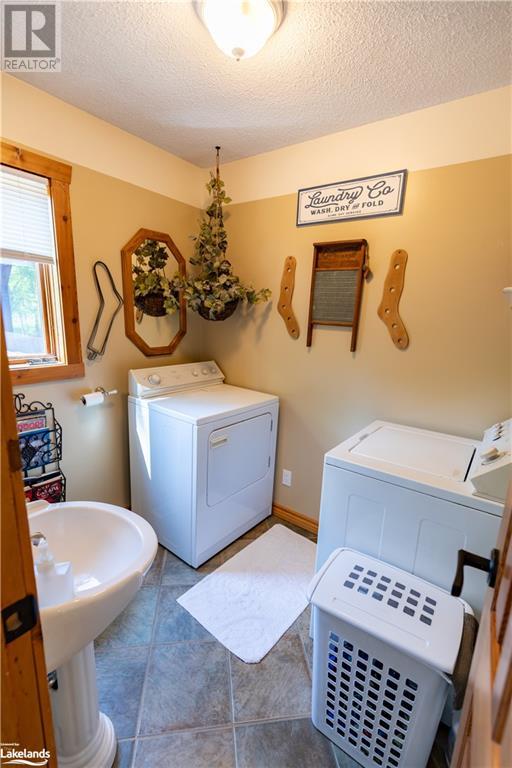 1107 Falkenburg Road, Bracebridge, Ontario  P1L 1X4 - Photo 13 - 40591659