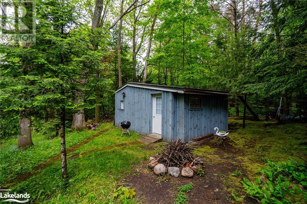 594 Tiny Beaches Road N, Tiny, Ontario  L0L 2J0 - Photo 24 - 40594077