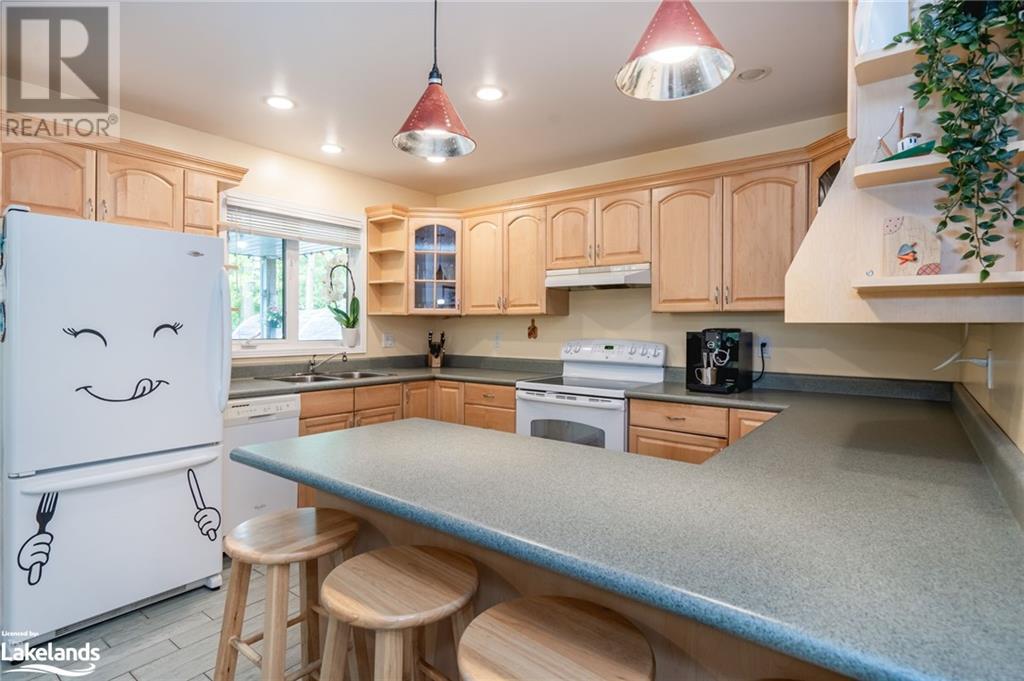 594 Tiny Beaches Road N, Tiny, Ontario  L0L 2J0 - Photo 8 - 40594077