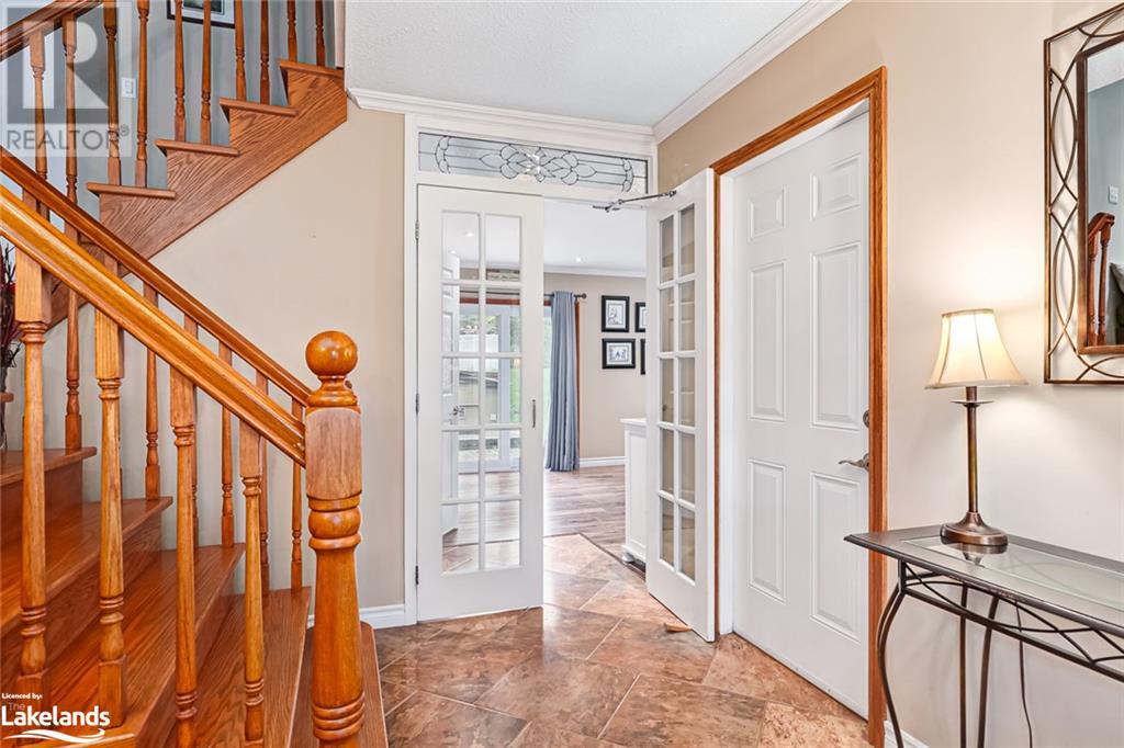 239 Oxbow Park Drive, Wasaga Beach, Ontario  L9Z 2V7 - Photo 12 - 40593406