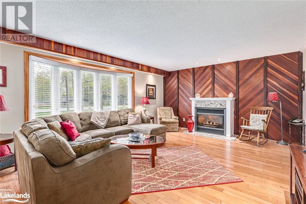 239 Oxbow Park Drive, Wasaga Beach, Ontario  L9Z 2V7 - Photo 13 - 40593406