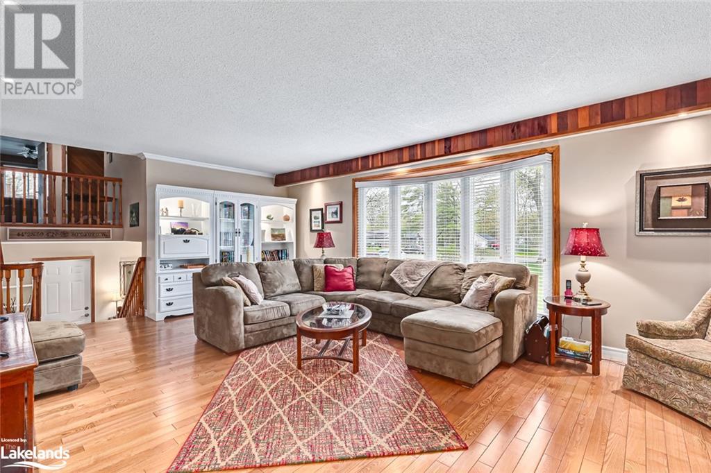 239 Oxbow Park Drive, Wasaga Beach, Ontario  L9Z 2V7 - Photo 16 - 40593406