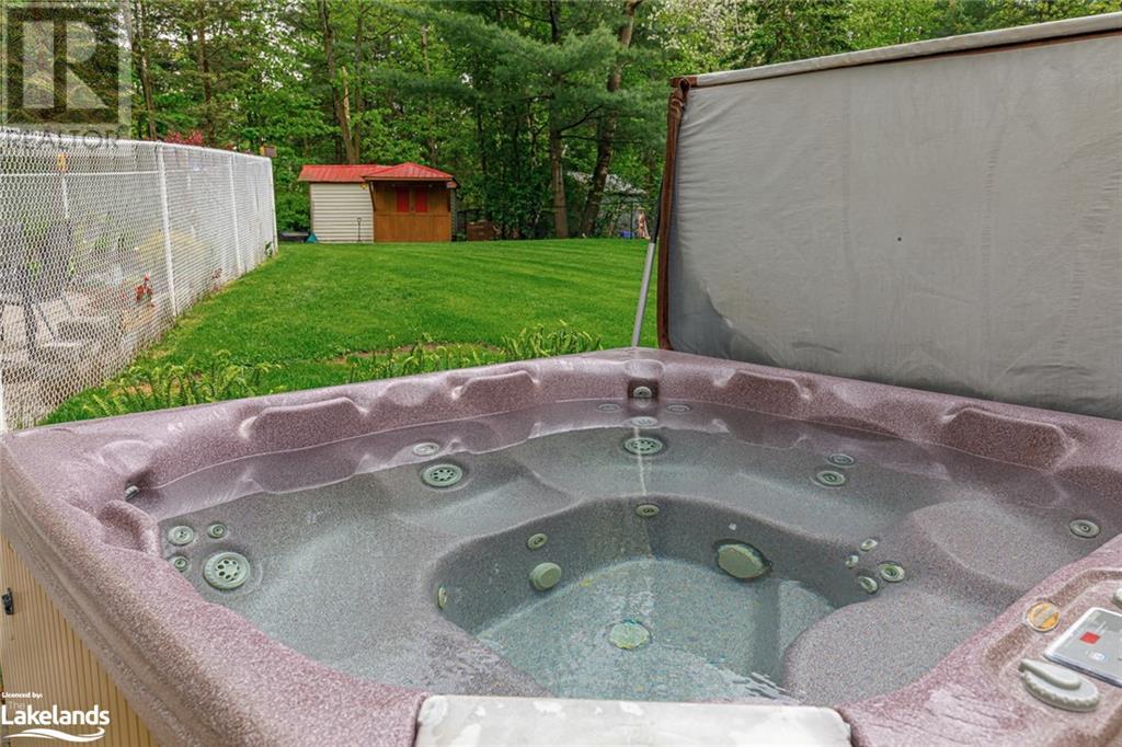 239 Oxbow Park Drive, Wasaga Beach, Ontario  L9Z 2V7 - Photo 36 - 40593406