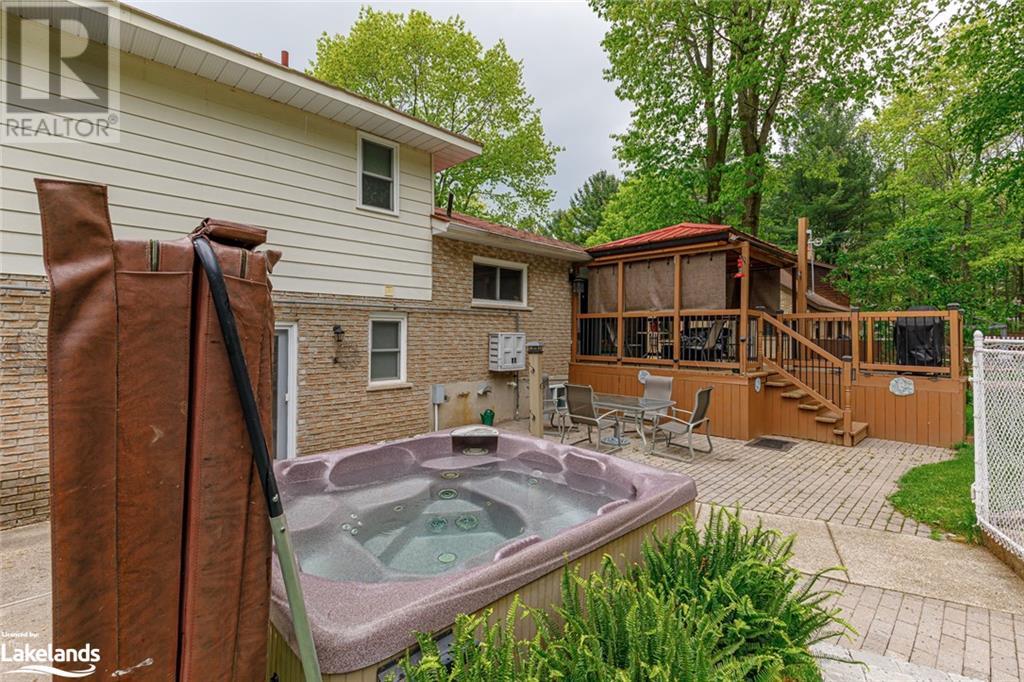 239 Oxbow Park Drive, Wasaga Beach, Ontario  L9Z 2V7 - Photo 37 - 40593406