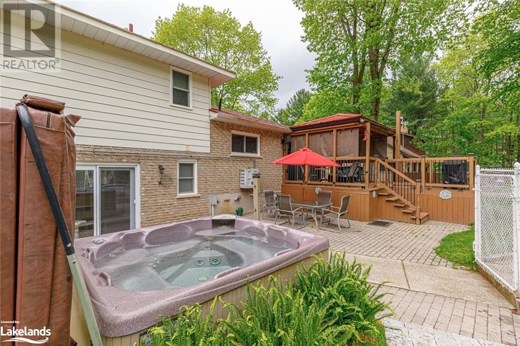 239 Oxbow Park Drive, Wasaga Beach, Ontario  L9Z 2V7 - Photo 43 - 40593406