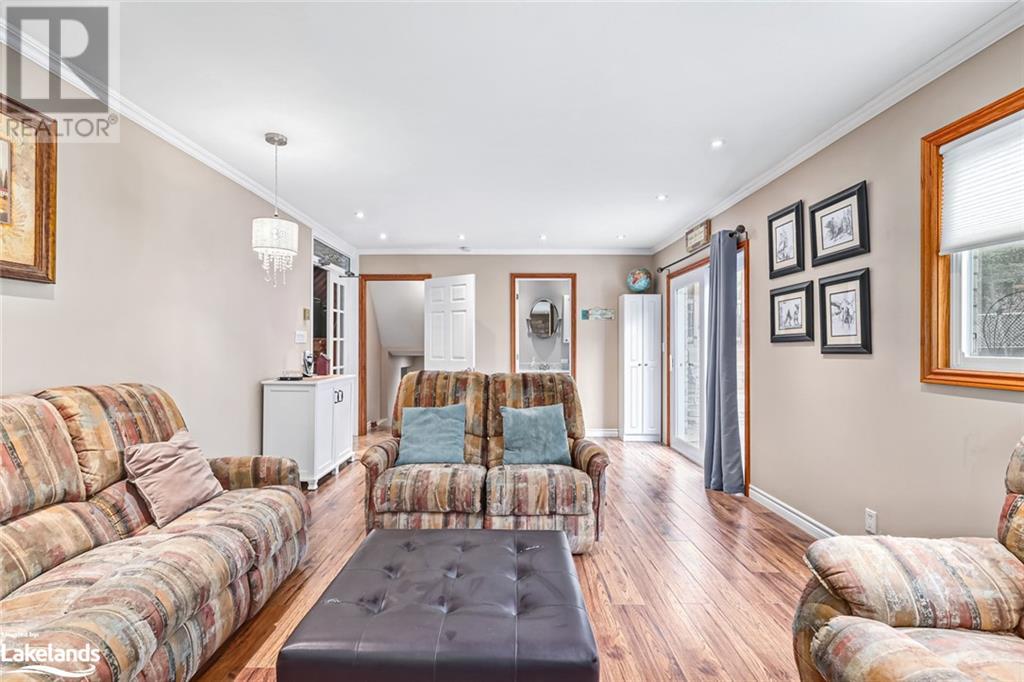 239 Oxbow Park Drive, Wasaga Beach, Ontario  L9Z 2V7 - Photo 9 - 40593406