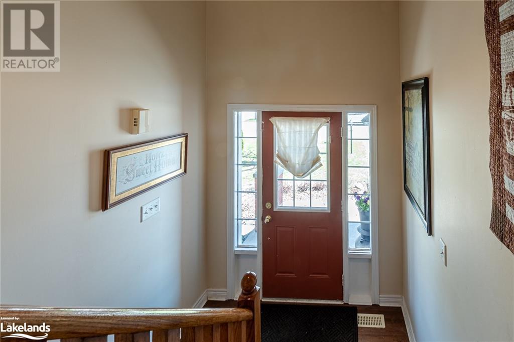 10 Princess Point Drive, Wasaga Beach, Ontario  L9Z 3C3 - Photo 6 - 40576132
