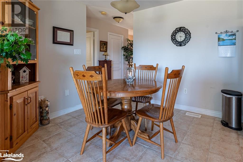 10 Princess Point Drive, Wasaga Beach, Ontario  L9Z 3C3 - Photo 14 - 40576132