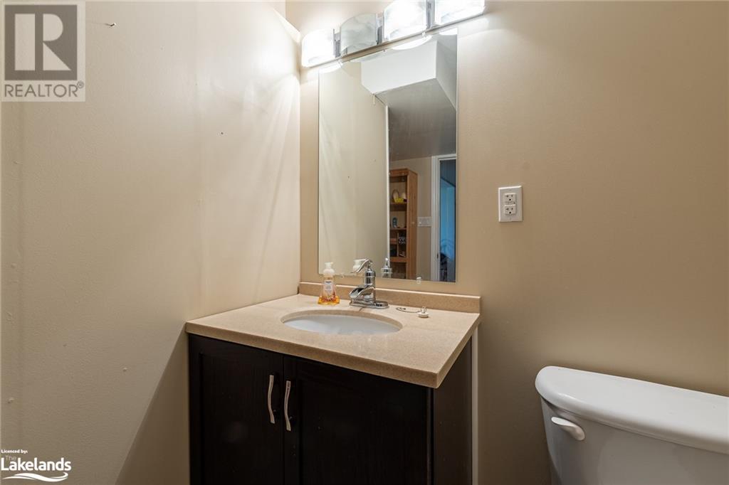 10 Princess Point Drive, Wasaga Beach, Ontario  L9Z 3C3 - Photo 21 - 40576132