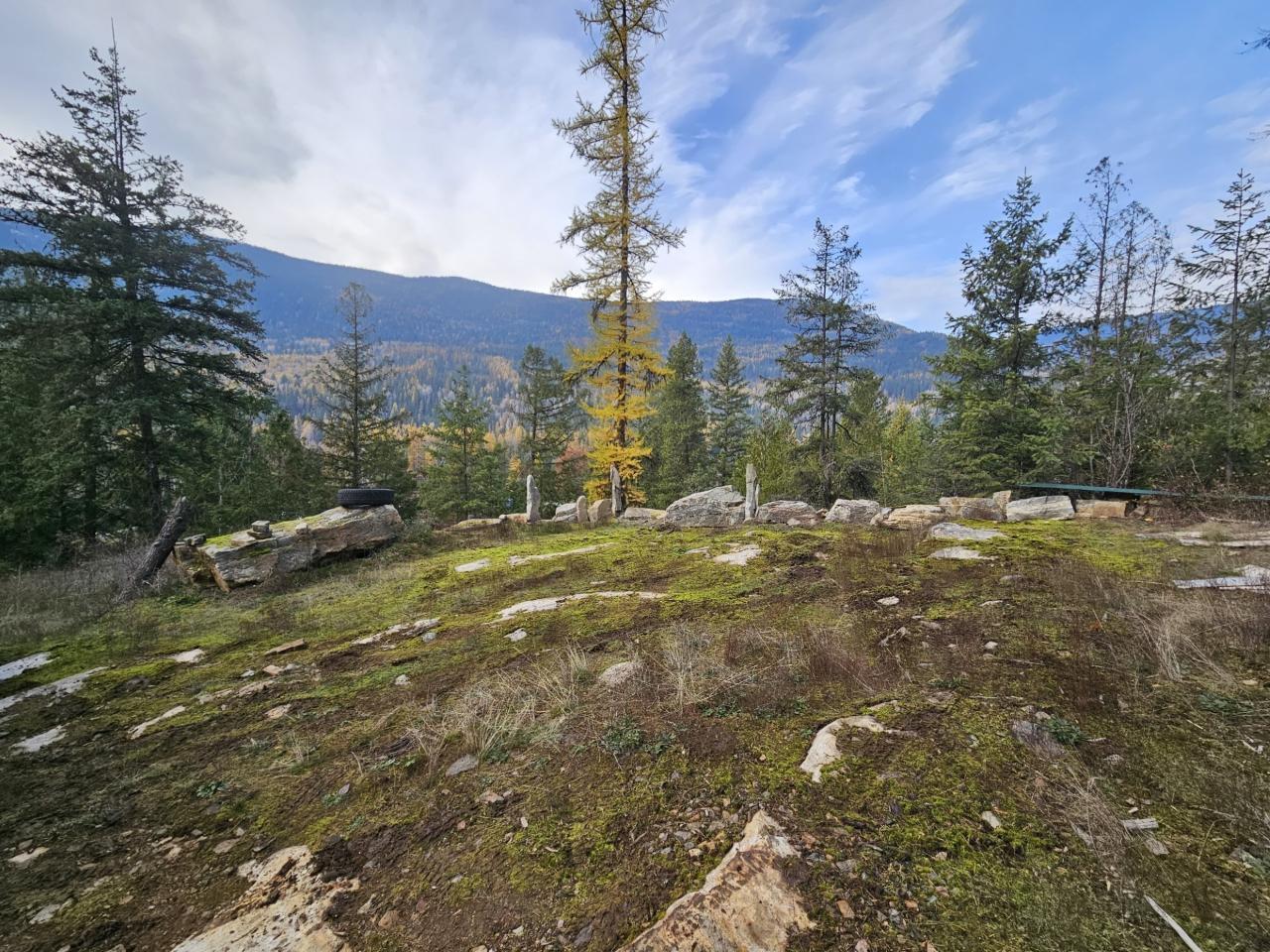 2067 Pass Creek Road, Pass Creek, British Columbia  V1N 4T1 - Photo 2 - 2474276