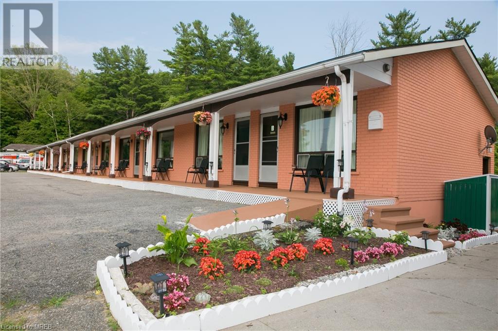 299 15 Highway, Seeleys Bay, Ontario  K0H 2N0 - Photo 5 - 40594506