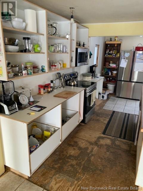 Property at 475 Sunset Drive image 3
