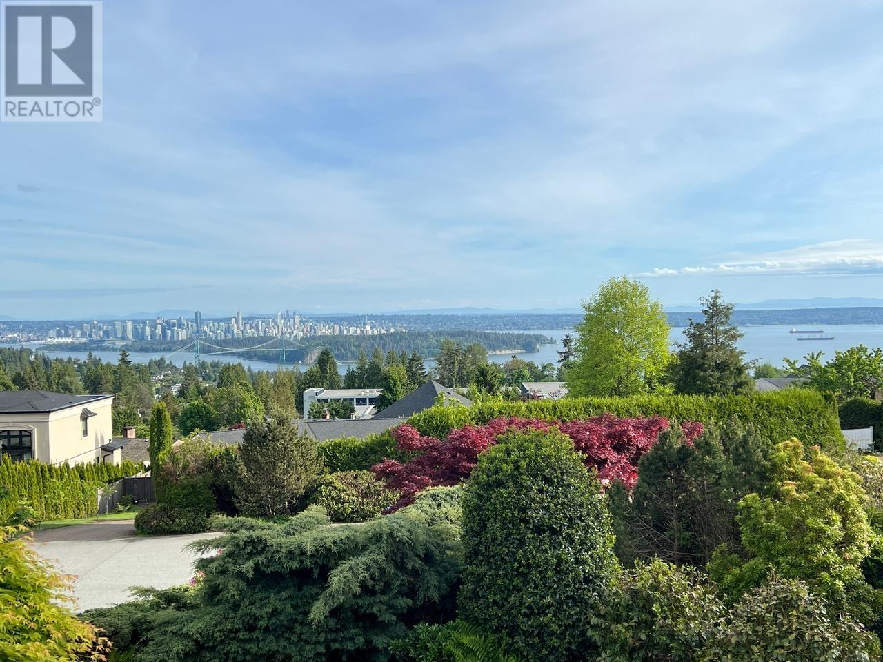 1263 CHARTWELL PLACE, west vancouver, British Columbia