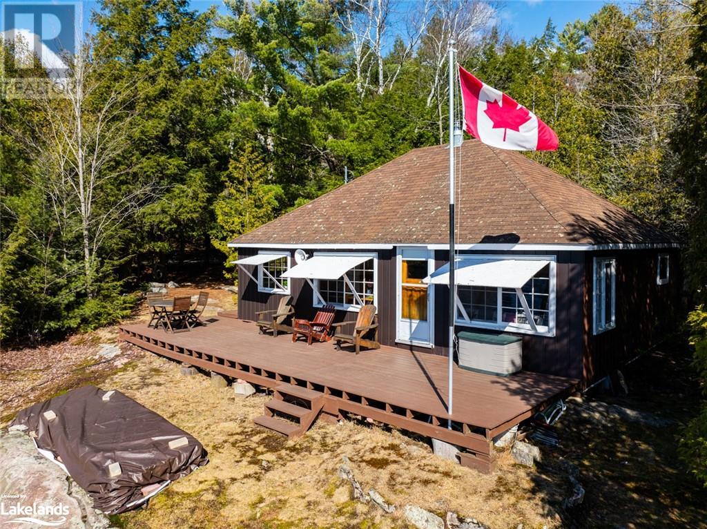 764 East Bear Lake Road, Sprucedale, Ontario  P0A 1Y0 - Photo 2 - 40594451