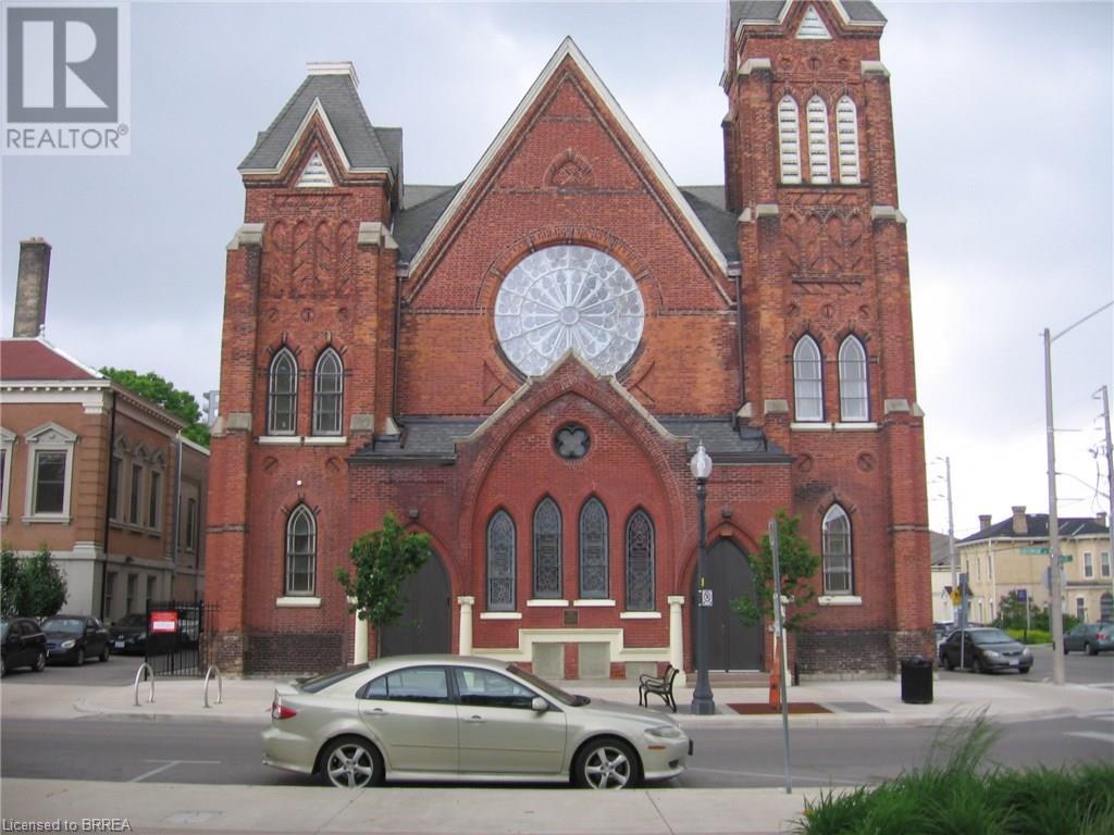 65 GEORGE Street, brantford, Ontario