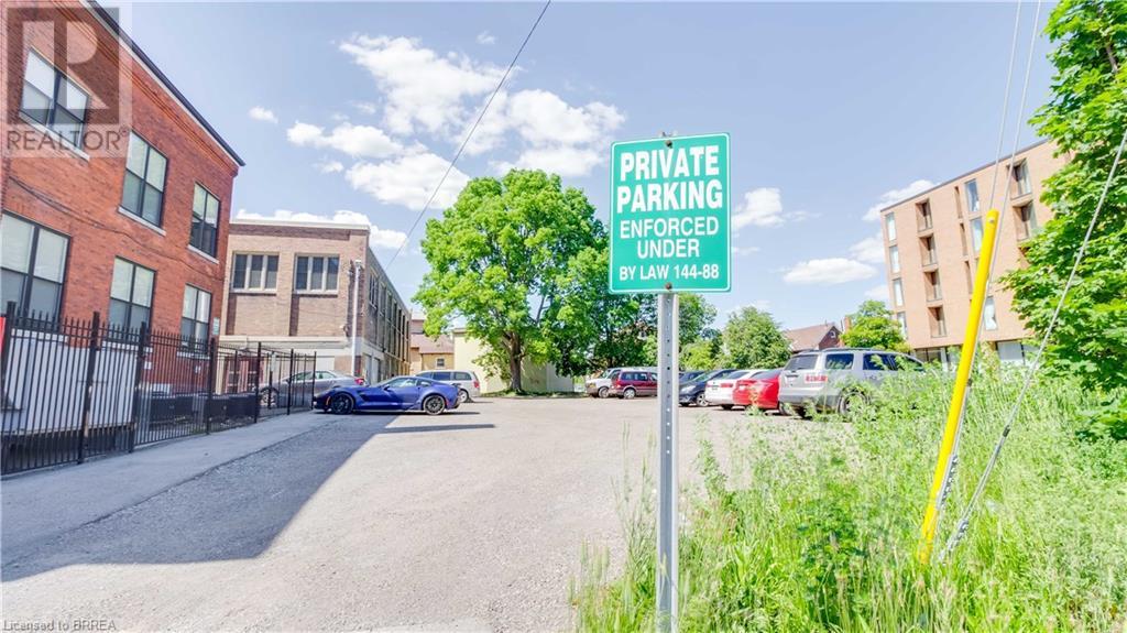 65 George Street, Brantford, Ontario  N3T 2Y3 - Photo 27 - 40592124