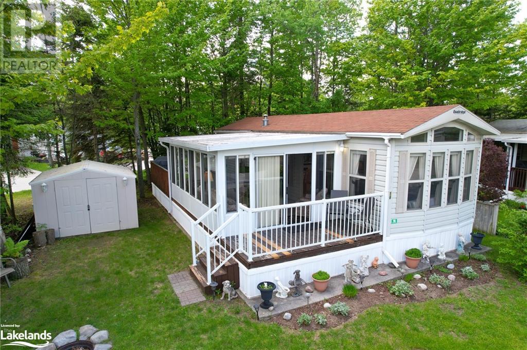 16 Huron Circle, Wasaga Beach, Ontario  L9Z 1X7 - Photo 2 - 40590278