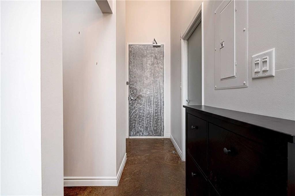 11 Rebecca Street, Unit #202, Hamilton, Ontario  L8R 3H7 - Photo 2 - H4194782