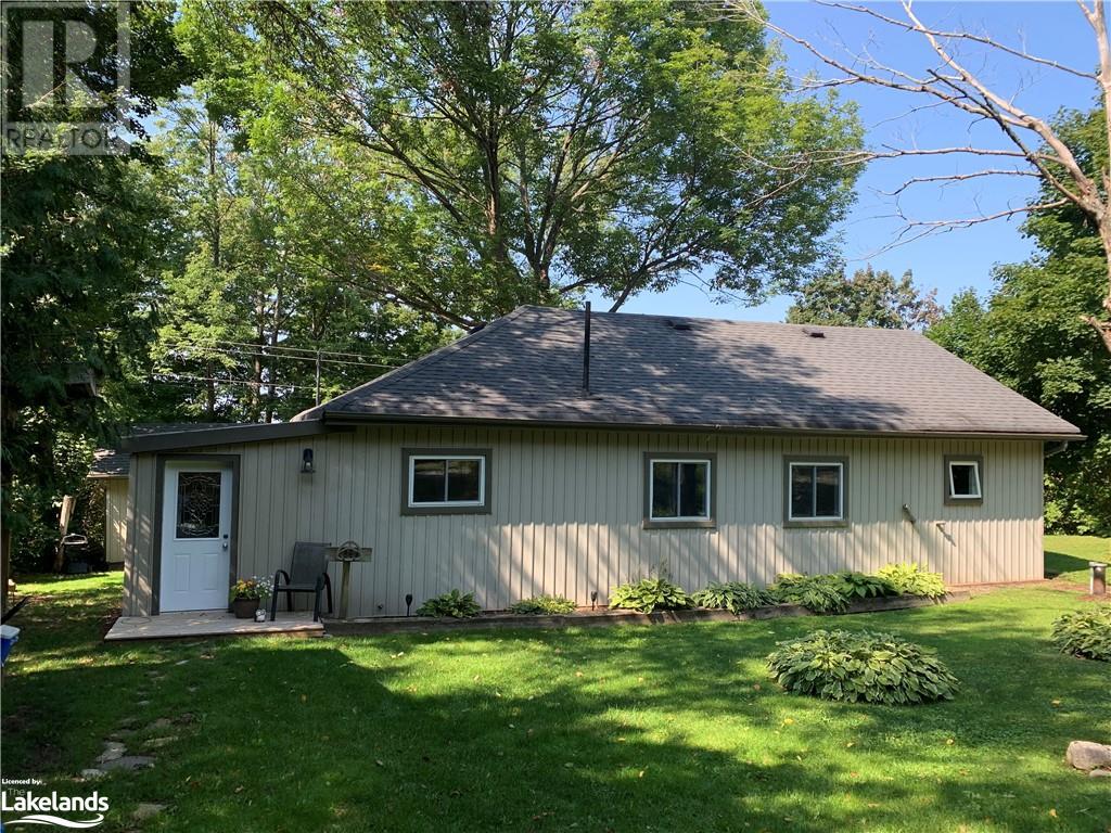 22 ROBINS Lane, sebright, Ontario