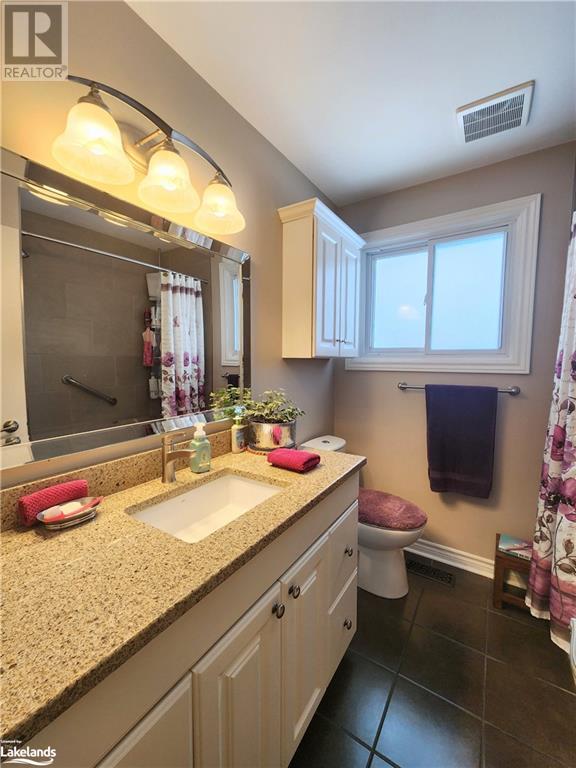 949 Hahne Drive, Gravenhurst, Ontario  P1P 1L1 - Photo 11 - 40544054
