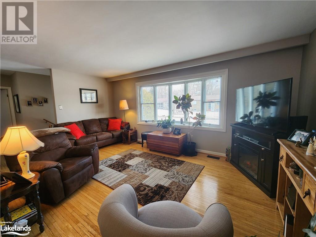 949 Hahne Drive, Gravenhurst, Ontario  P1P 1L1 - Photo 8 - 40544054