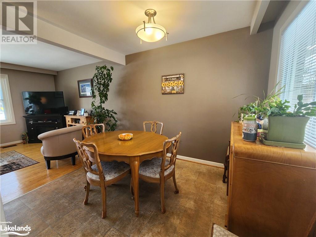 949 Hahne Drive, Gravenhurst, Ontario  P1P 1L1 - Photo 6 - 40544054