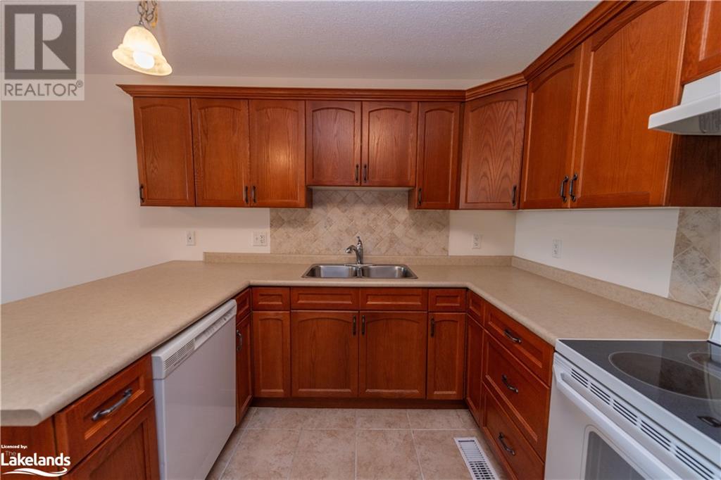 4 Legacy Lane Unit# 305, Huntsville, Ontario  P1H 2R2 - Photo 17 - 40592898