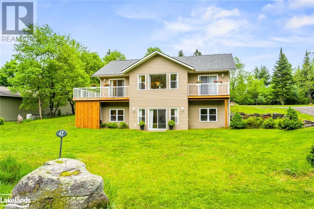47 FARMCREST Avenue, haliburton, Ontario