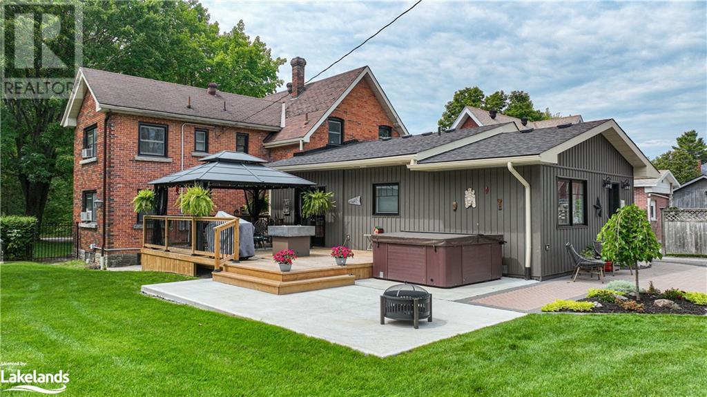 15 RIVER Street, coldwater, Ontario