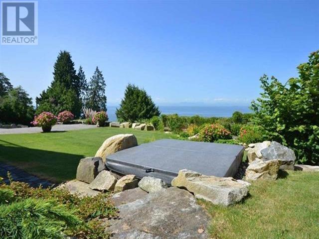 1698 Ocean Beach Esplanade, Gibsons, British Columbia  V0N 1V5 - Photo 18 - R2886268
