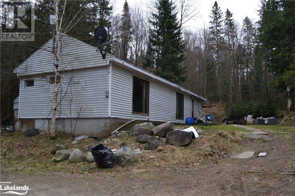1837 592 Highway, Emsdale, Ontario  P0A 1J0 - Photo 2 - 40550388