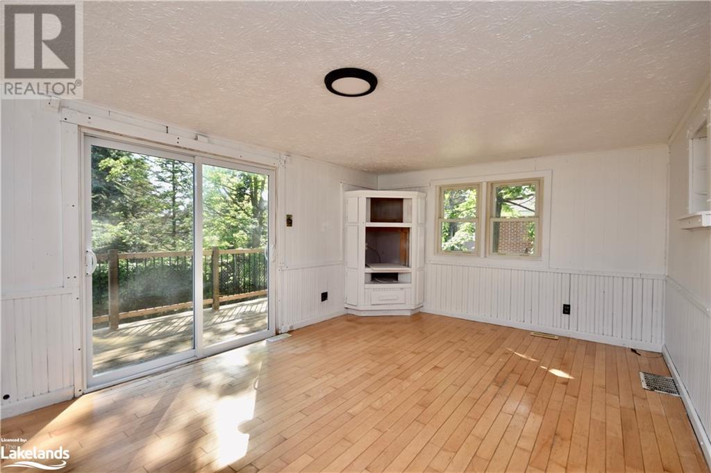 259 Russell Street, Midland, Ontario  L4R 3A1 - Photo 11 - 40593915