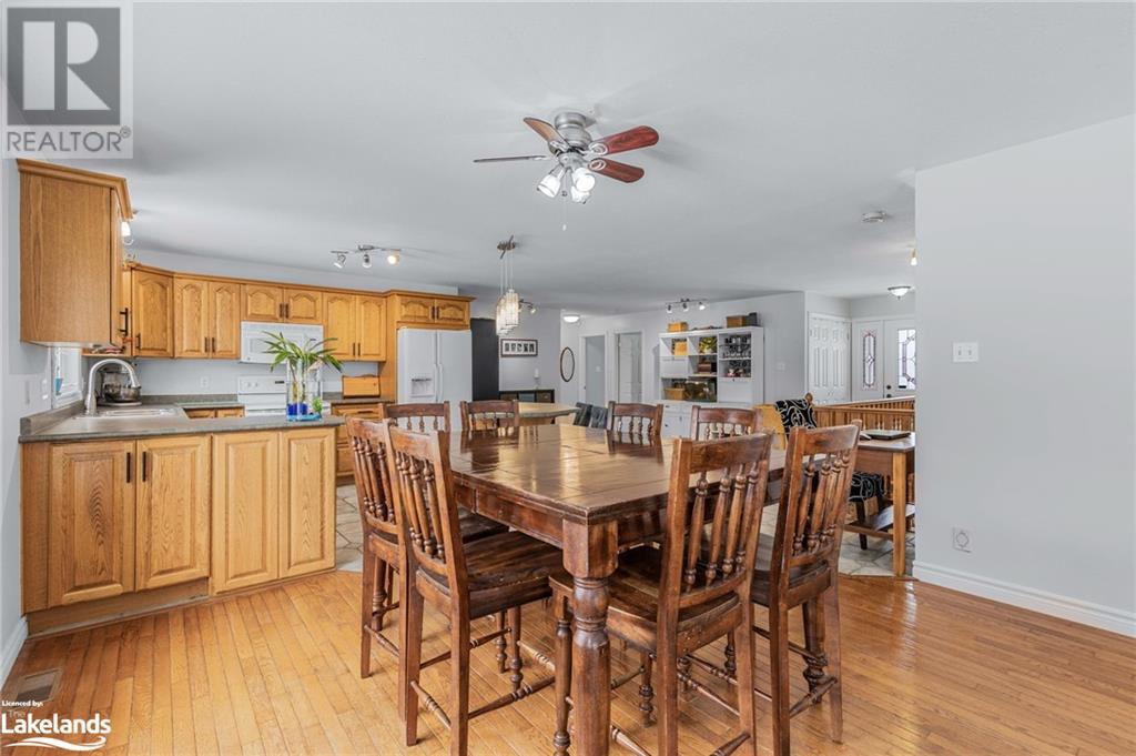 124 Arlynn Crescent, Penetanguishene, Ontario  L9M 2G9 - Photo 12 - 40594217