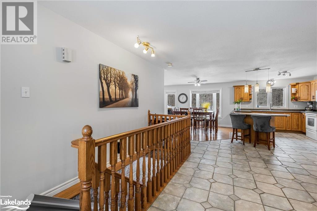 124 Arlynn Crescent, Penetanguishene, Ontario  L9M 2G9 - Photo 7 - 40594217