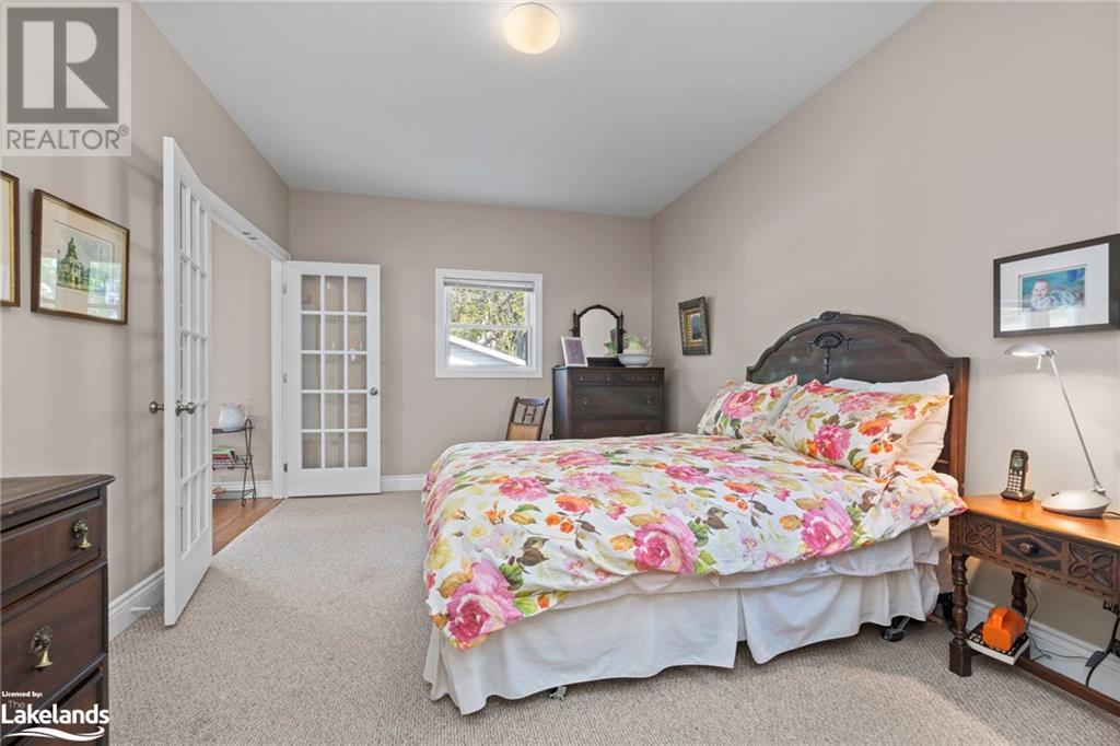 56 W Gibson Street, Parry Sound, Ontario  P2A 1B4 - Photo 9 - 40594210