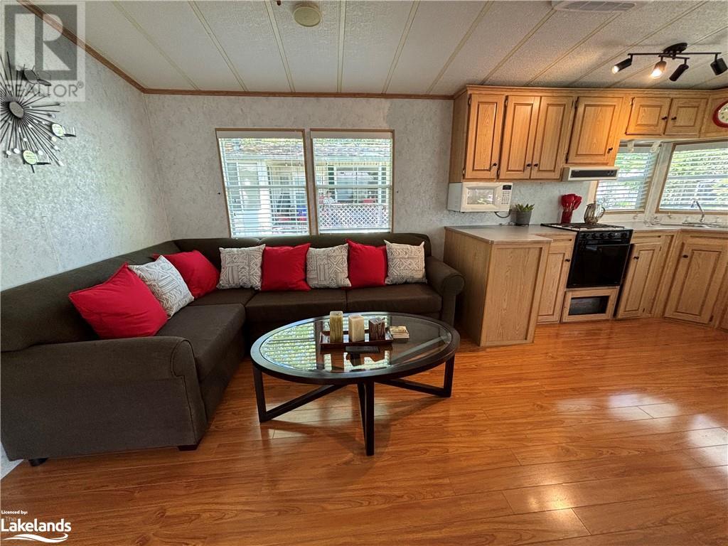 85 Theme Park Drive Unit# 268, Wasaga Beach, Ontario  L9Z 1X7 - Photo 13 - 40592122